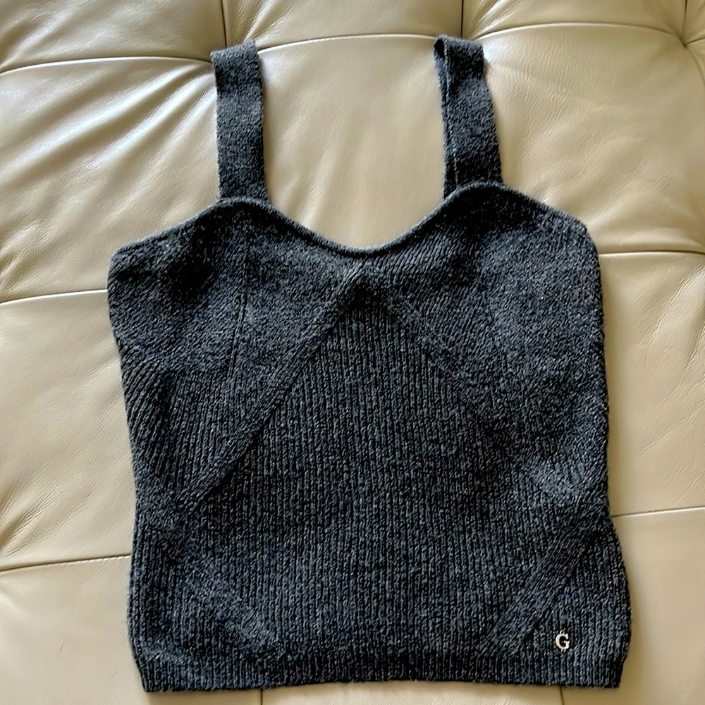 Guess top, like new